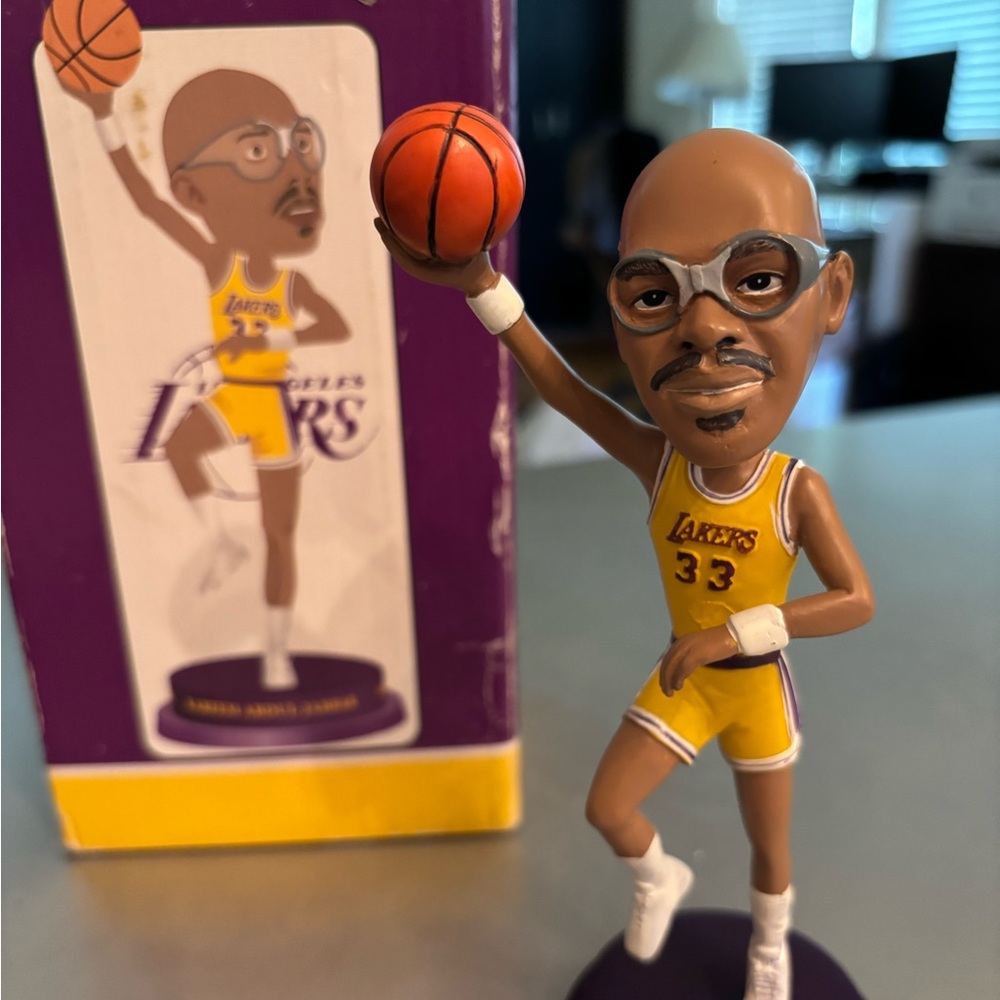 Lakers - Kareem Abdul-Jabbar bobble head
